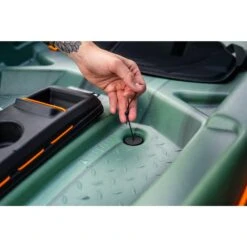 Scupper Plugs For Kayak. Pack Of 4. Small -Pelicansport 4340c99d6c52cbd7788e09b69bae6a937c4a66e0